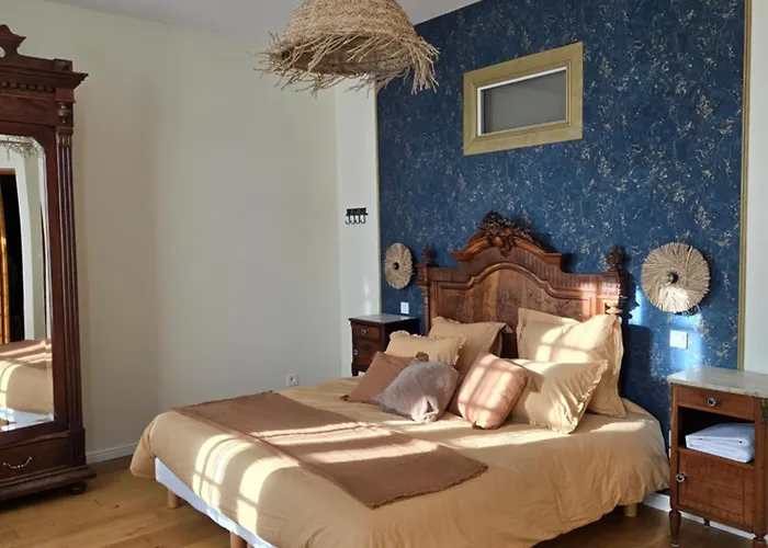 Chateau Sora Warm With Swimming Pool For 16