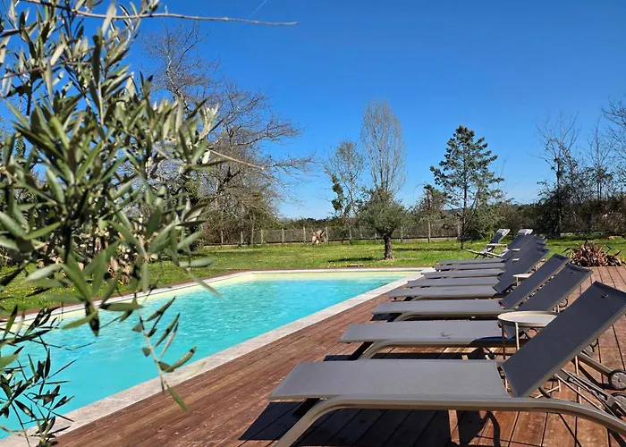 Holiday home Chateau Sora Warm With Swimming Pool For 16 *